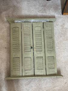 lot 597 image: Vintage Wooden Decorative Window Picture Frame with Shutters