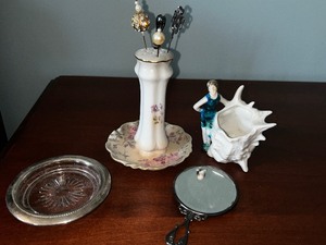lot 90 image: Antique Collection with Porcelain Hatpin RS Holder, Flapper Lady Figurine, and Accessories