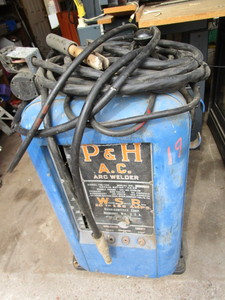 lot 17 image: Arc Welder