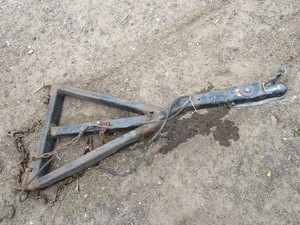 lot 57 image: Trailer Tongue