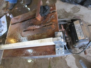 lot 106 image: Craftsman Table Saw