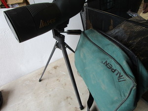 lot 115 image: Spotting Scope