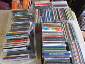 lot 122 image: Music CDs
