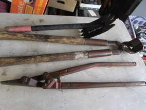 lot 128 image: Shears, Hoof Trimming, Shingle Ripper