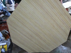 lot 130 image: Pedestal Dining Table