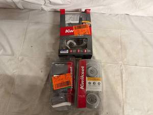 lot 10 image: 3 Kwik Set Deadbolts and Doorknobs
