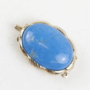 lot 18 image: Beautiful Turquoise Gold Tone Base Metal Box Clasp .