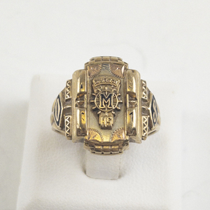 lot 96 image: Jostens Murray Class High School 1981 Gold Filled Ring. Size 7.75 - 8.