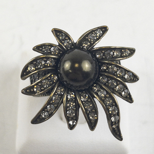 lot 104 image: Heidi Daus Crystal Faux Pearl Flower Bronze Tone Base Metal Statement Ring . Size 10 - 10.25.