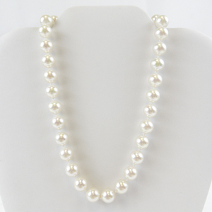 lot 312 image: Simulated Pearl Sterling Silver Necklace.