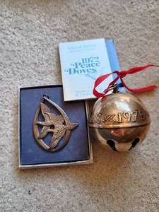 lot 63 image: Sterling Silver Wallace 1972 Peace Doves & Silver Plate Bell Ornaments