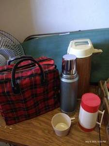 lot 141 image: Stanley Thermos, Coffee Carafes & Vintage Aladdin Set