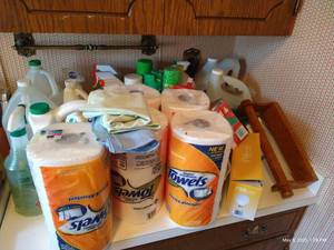 lot 148 image: Large Lot of Paper Products, Norwex Cloths, Light Bulbs, Etc