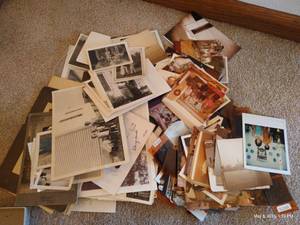 lot 159 image: Large Ephemera Lot of Vintage Photos