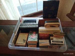 lot 186 image: Lot of Dice & Playing Cards