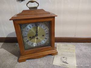 lot 220 image: Ridgeway Westminster Mantle Clock