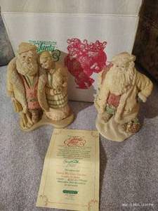 lot 225 image: Legend of Santa Claus Figurines