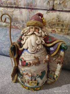 lot 226 image: Jim Shore Santa