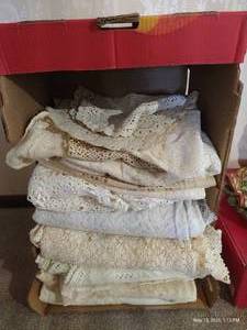 lot 239 image: Box of Lace Tablecloths & Doilies