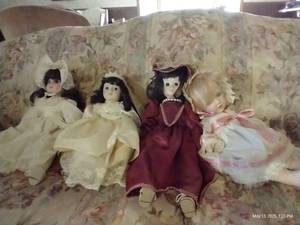 lot 243 image: (4) Antique Dolls