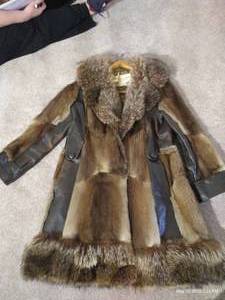 lot 245 image: Vintage Otter Skin Fur Coat