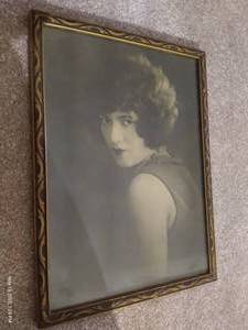 lot 246 image: Vintage Photo in Frame - Movie Star