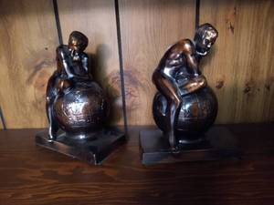 lot 259 image: (2) Brass Bookends