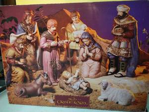 lot 316 image: Grandeur Noel Nativity Set in Box