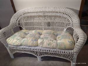lot 349 image: Wicker BenchLoveseat