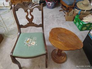 lot 353 image: Vintage Wooden Chair With Needlepoint Seat & Small Hand-Made Wood Table