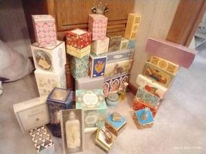 lot 379 image: Miscellaneous Soaps, Perfume, Etc