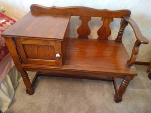 lot 416 image: Vintage Telephone Table - Sturdy
