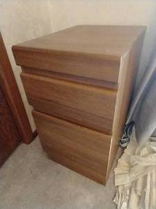 lot 432 image: Small 2 Drawer Cabinet