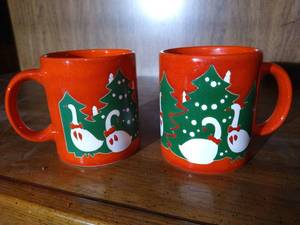 lot 467 image: Two WAECHTERSBACH Mugs, Spain