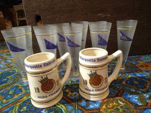 lot 474 image: Marquette University Glasses & Mugs