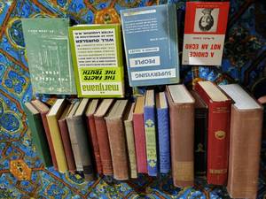lot 482 image: Vintage Books