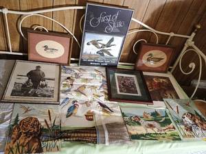 lot 489 image: Bird, Duck, Nature Pictures & Bag of Pheasant Feathers