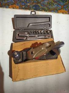 lot 520 image: Craftsman Socket Set & Stanley Handyman Planer