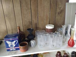 lot 641 image: Shelf of Glasses, Vases, Jello Molds, Etc