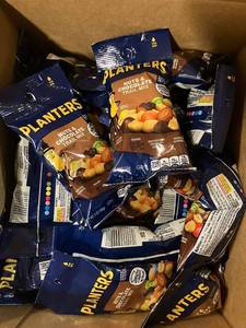 Planters Trail Mix