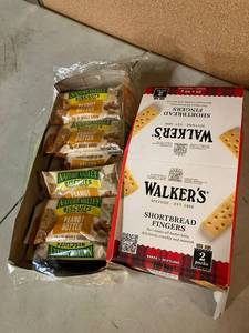 lot 89 image: PB Biscuits and Shortbread Fingers