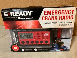 Emergency Crank Radio