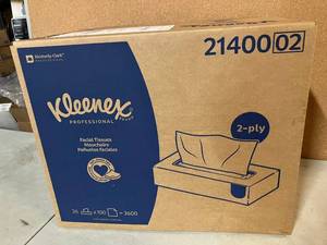 lot 5 image: Kleenex Facial Tissue