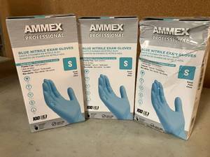 lot 68 image: Small Nitrile Gloves