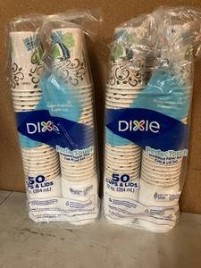 lot 94 image: Dixie PerfecTouch Cups and Lids