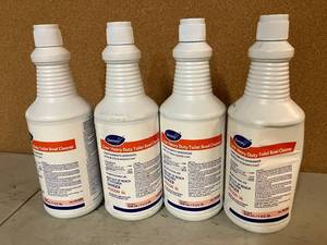 lot 108 image: Heavy Duty Toilet Bowl Cleaner
