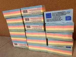 lot 110 image: Small Pastel Sticky Notes