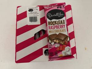 lot 139 image: 12x 6.4oz Darrell Lea Rock Lea Road Raspberry Milk Chocolate