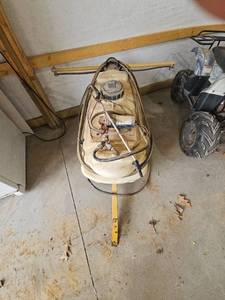 lot 8 image: CountyLine 25-Gallon Spot Sprayer with Pump