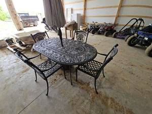 Cast Iron Patio Dining Set with 6 Chairs and Umbrella
